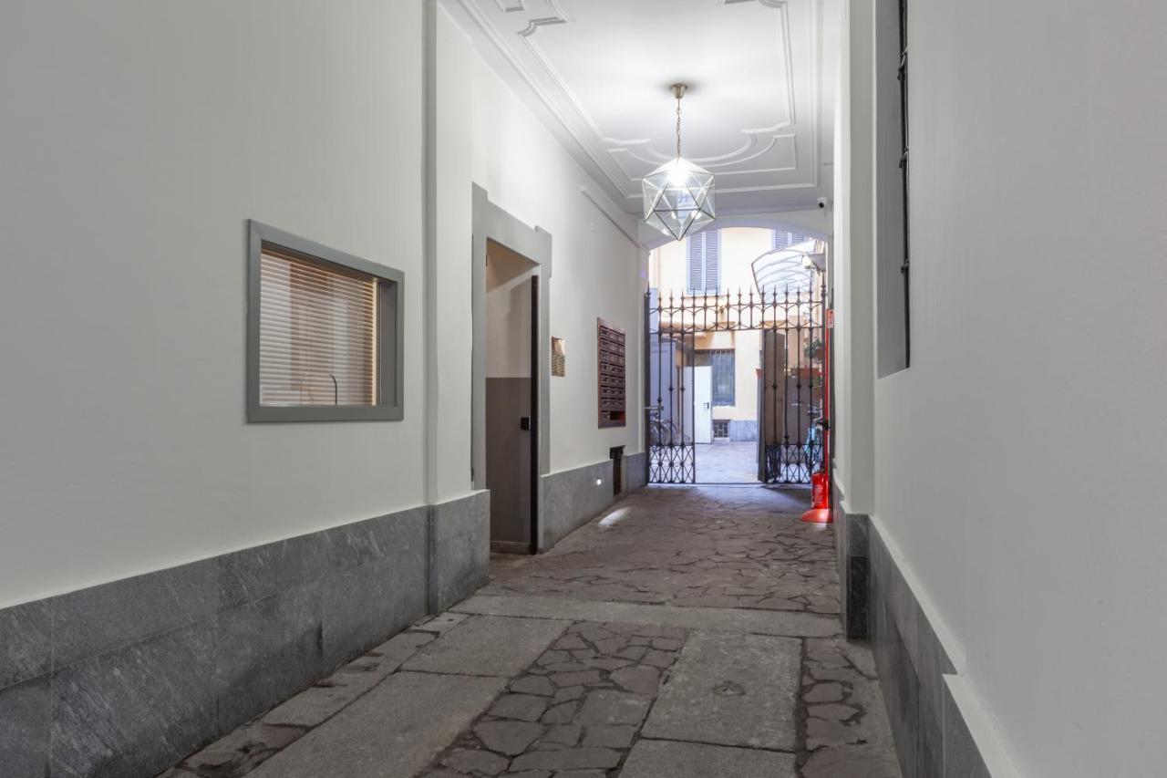 Charme Milan-300M Dal Duomo Apartment Exterior foto